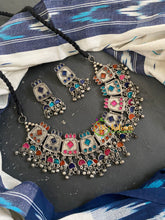 Multicolor Statement Choker Short Neckpiece -S713